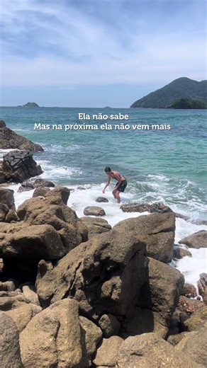 O puro suco da estampa de camisa #fyp #foryou #praia #explore #humor