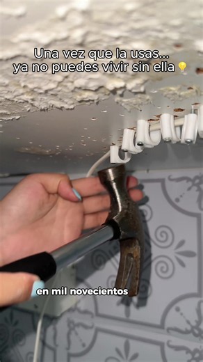 Olvídate de la pagar recibos altos, con nuestra luz con sensor de movimiento tendrás un departamento más modernizado y ahorrativo, hacemos envíos a todo el Perú, escríbenos al 946023432 para realizar tu envío 🫡 #LuzConSensor #OfertasOnline #viraltiktok #tendencia