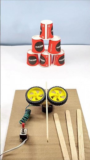 "DIY DC Motor Machine Gun That Actually Works – Shoots Sticks with Power"