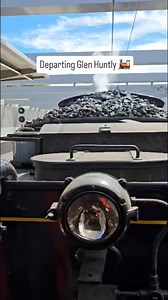 On Board today's Steam Train rides featuring K183 and A² 986. Departing Flinders Street Station. www.steamrail.com.au/tours #a2986 #k183 #melbourne #moombafestival #ahyesthevintagetrain #steamtrainmelbourne #steamrailvictoria | Steamrail Victoria