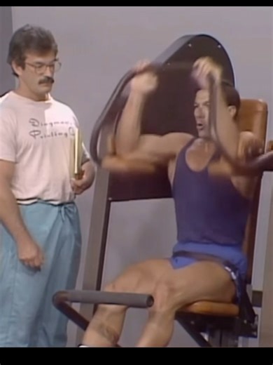 Mike Mentzer Trains Boyer Coe at Nautilus #nautilus #mikementzer #heavyduty #workout #bodybuilding #highintensityworkout #gymtok #mikementzermethod #classicbodybuilding #viral