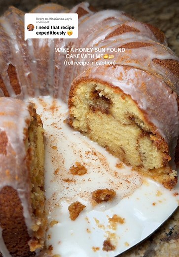 Honey Bun Pound Cake Recipe