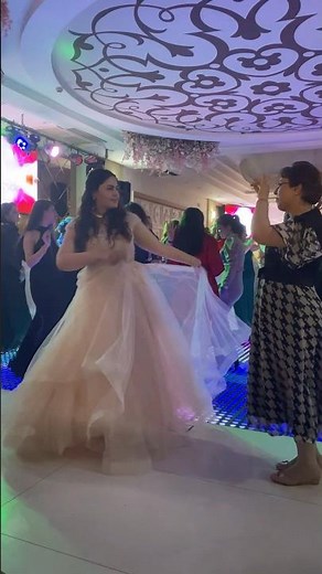 💃🏻My Dance in Cousin's Wedding~ رقص من در عروسی دختر عمه💃🏻
