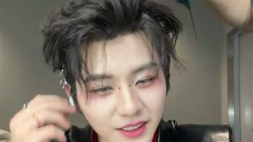 【黄誉博YUBO】大闹qq音乐超级巅峰之夜 | 20250309