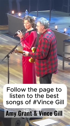 “BABY IT’S COLD OUTSIDE” – AMY GRANT & VINCE GILL 🎄❄️ #Shorts A cozy Christmas duet filled with warmth, charm, and holiday magic as Amy and Vince bring this timeless classic to life. ❤️🎶 👉 Follow our page for more festive country moments! #AmyGrant #VinceGill #Christmas #TravellingWithTheQs #HolidayMusic #ClassicDuet | American Country Legends