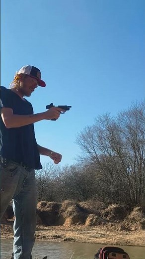 turns out, I was riding the slide lock... #glock #shorts #shooting #drills #freshfire2a
