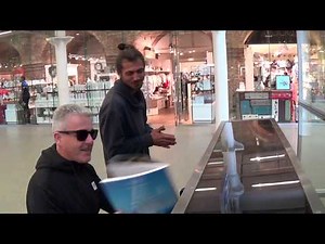Dude Exhibits Mary Poppins Phobia - Runs Off