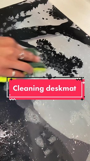 Easy Deskmat Cleaning Tips for Gamers and Small Businesses