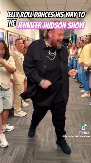 Jelly Roll dances his way to the Jennifer Hudson show