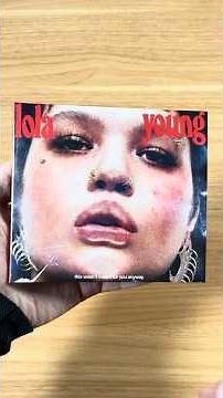 Lola Young - This Wasn't Meant For You Anyway CD Unboxing