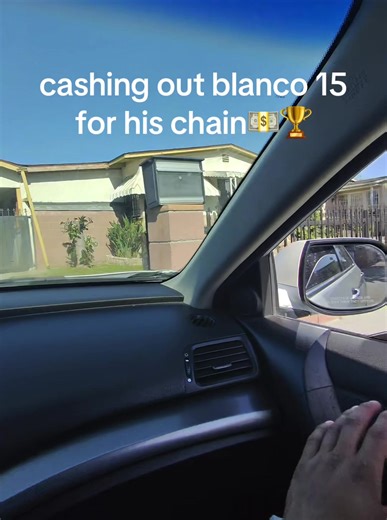 cashing out blanco 15 for his chain🤝 we buy all gold any conditoon📲#blanco15 #losangeles #gold #cash #viral