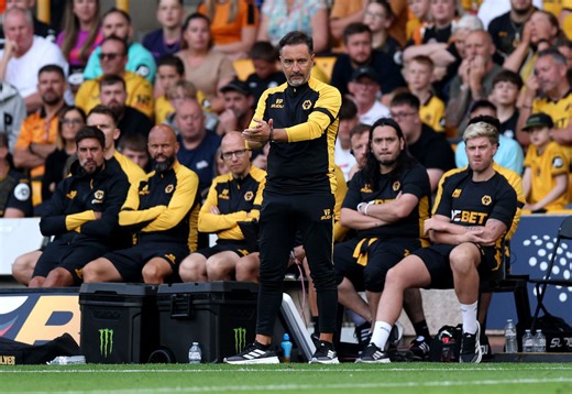 'They did, we didn't': Vitor Pereira outlines difference in Wolves defeat to Man City and gives transfer update