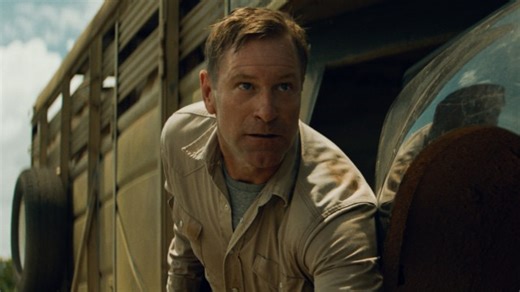 The Dark Knight’s Aaron Eckhart on Capturing ‘Loneliness’ in New Movie Thieves Highway | Interview
