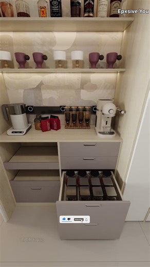 Smart Kitchen Design: Integrated Fridge & Sideboard