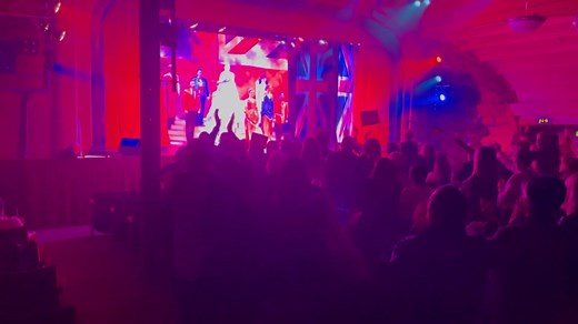 So that’s it, the curtain has closed on another fantastic Cromer Pier Show season. It has been an an absolute joy to bring live variety to old and new audiences, while we continue to rebuild for our future. Thank you to our hugely talented production team, our wonderful cast as they travel on to their next adventures, and to the hardworking team at the pier. Next stop, 20 of the finest touring shows in the UK and The Cromer Pier Christmas Show opening on Saturday 26th November 💪🏻 🎫 for all sh