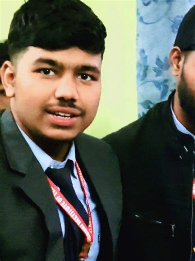 The Tech Evolution: Why Your Mindset Must Change NOW 🚀 Technology is moving at a lightning-fast pace! ⚡️ If we don't adapt, we get left behind. It’s time to shift from a traditional approach to an Innovative & Creative Mindset. Stay curious, stay creative, and keep evolving. 💡 Technology 2026 #InnovationMindset #creativethinking #techtrends #FutureSkills #DigitalTransformation