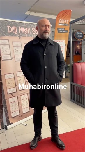 Halit Ergenç in a theater play. #halitergenç # keşfet #magazine #muhabironline