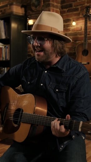 A live performance of East Nashville Song About A Train on my recent appearance on the Morsecode The Morse Code Podcast with Korby Lenker. We talked about my NYC days, Letterman, The Dolls, my good brother the late great Todd Snider, and got heavily into my solo career, songwriting process, and approach to recording music. Full performance is available here: https://youtu.be/ovR_dn6BLV8?si=OvbS009CCZNpKorJ | Aaron Lee Tasjan