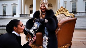 Bella Miller on Instagram: "You'll find tons of great content in the links below. Jump in if you dare! Ruler Gallery 2 is available https://www.deviantart.com/iamyourruler1/shop https://www.deviantart.com/iamyourruler1/subscriptions #leatherfashion #furcoat #luxurious #highheelshoes"