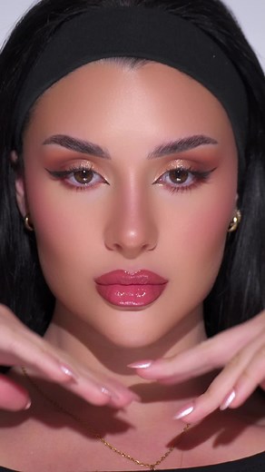 Bronze Makeup Tutorial Using Too Faced Chocolate Soleil Bronzing Stick