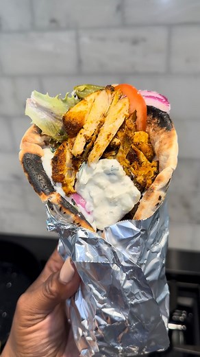 This chicken shawarma gyro gave me all types of butterflies inside 🤣🤣🤣🤣……. I’m sorry cousins but this is another recipe you’ll have to wait on. It’ll be featured this upcoming season of #DeliciousMissBrown! #6DAYSAWAY #Countdown #Foodnetwork #New #Recipes | Kardea Brown