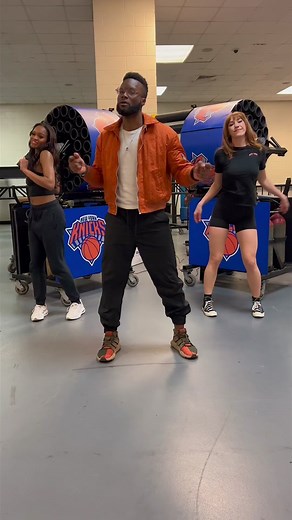 Knickscitydancers Dance to Powerline Song from A Goofy Movie at MSG