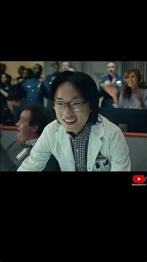 “Dumb Agent, Smart Mission 😂 | Get Smart Movie Explained”