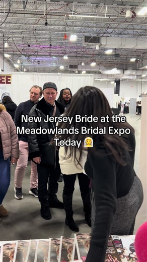 Free Wedding Magazines and Tote Bags at Bridal Expo