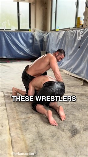 Traditional Turkish Oil Wrestling 😳🇹🇷