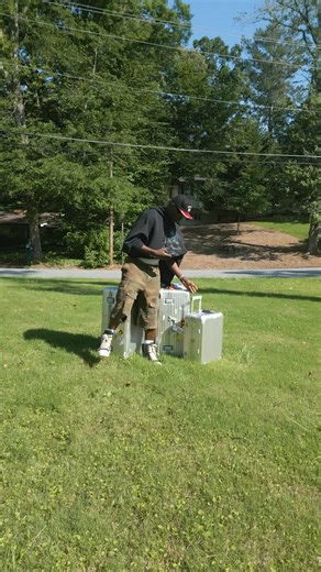 SPINALL on Instagram: "…. Music at its finest !!!! Listen to “Want You” - SPINALL, JayO & DestinConrad off my new album Èkó Groove - Album Out Now - Link in bio ❤️🎶🔥"
