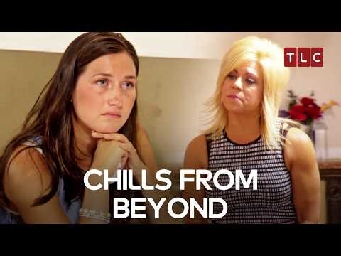 When the Spiritual World Speaks | Long Island Medium S6 Ep22 | TLC