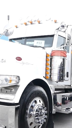 Over the next few weeks, I will be highlighting a few of our Owner/Operators that were new to the truck show this year! Be on the lookout for those, and check out Steve's beautiful rig🤩 #OakleyTrucking #OakleyFamily #CDL #CDLLife #DryBulk #TruckingLife | Oakley Trucking Inc.