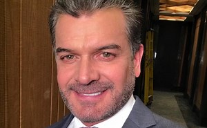 Sergio Basáñez afirman que vivió romance con actor y terminó traicionado