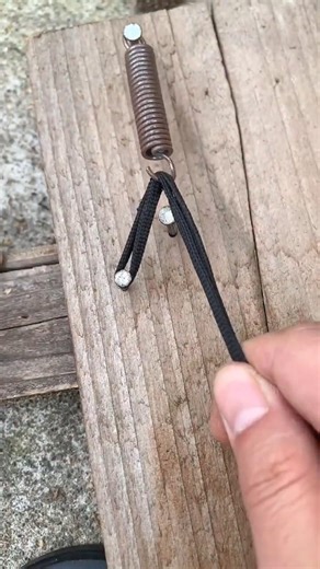 Heavy-Duty Spring Repair Hack – Fast Fix Trick You Need to See 🔧" #tipsandtricks #shortsfeed