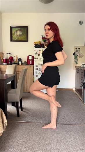 Exploring Different Nylon Styles: Day 6