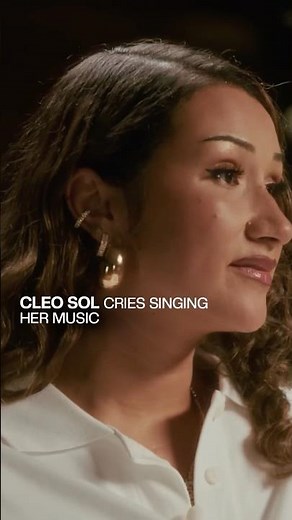 Cleo Sol cries singing her music ✨