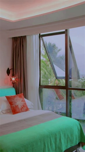 Happy to introduce our new hotel in maldives named Hibeach located closed to the beach of male city #maldives #hotelmaldives #beehive #hotelbeehive #hotelinmaldives #livinginmaldives #lifeinmaldives #fastestinmaldives #leisure #leisurecentre #business