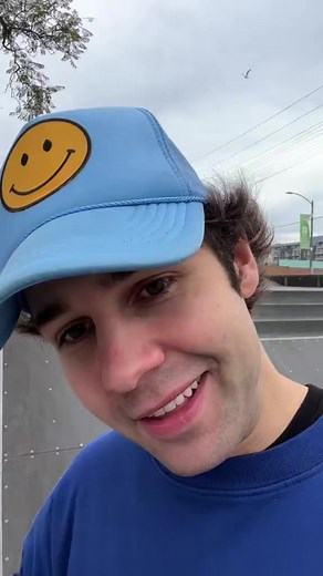 62K views · 933 reactions | He Makes It Look Toooo Easy | David Dobrik | Facebook