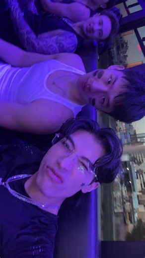 2 man at the rave? @Sean Chung | rave