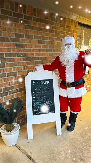 Please join us at Sip Studio Freeport Christmas Eve from 8 AM to 12 PM we are Santa will be making a special appearance for one day only. Need a little holiday cheer and something to do on Christmas Eve. Come check it out. 🎄🎄🎄🎄🎅🏻🎅🏻🎅🏻🎅🏻🎅🏻🎅🏻🎄🎄🎄🎄 | Sip Studio