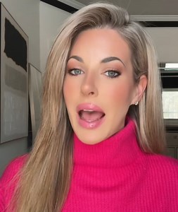 89% saw an increase in lip volume If you’ve noticed your lips thinning, fine lines creeping in, and your natural color fading, you’re not imagining it. As we age, collagen production slows, leaving lips looking dull, dry, and older. But here’s the good news: You can get plumper and healthier lips at any age Introducing Fulluptuous Lip Plumper Hydrator—specially designed for mature lips. This isn’t just a lip product—it’s a solution that provides fuller, smoother, and more defined lips—without ir