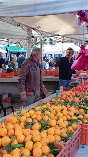 Larnaca's municipal market with local products. #forupage #foru #market #φοργιου