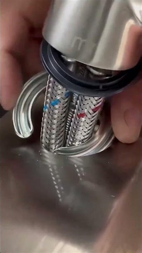 How to Install a Kitchen Faucet in Minutes 🔧🚰 #kitchenfaucet #plumbing #homedecor