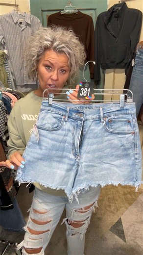 The Snob Shop Exchange on Reels