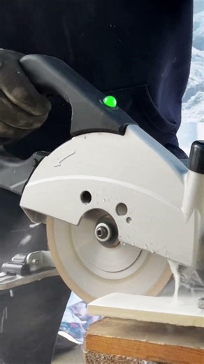 Tile cutting made easy with the DUT #tools #agp #tilecutting
