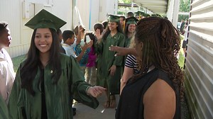 HISD graduates walk to elementary school to meet with younger students MORE --> http://bit.ly/2rVyDu1 | KPRC2 / Click2Houston