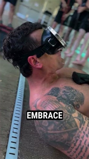 "Why are you quitting?" Special Operations Candidates conduct pre-dive training