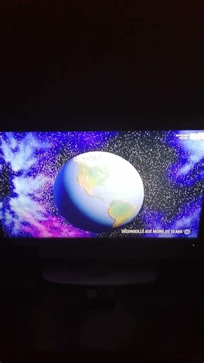 Waterworld (intro 🇨🇵)! 🌊⛵🌊🌐🎬🎞️🎞️📺🍿🆒🔝👍 (Universal 🌎; RTL9 📺🇱🇺). 👍