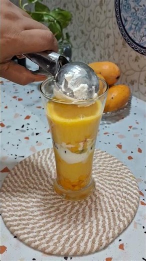 Royal Mango Mastani at Home 👑🥭 | Viral Mango Mastani Recipe | Summer Cooler Special #khanacraze