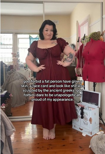 Modest Dress Inspiration for Women: Style Tips & Tricks